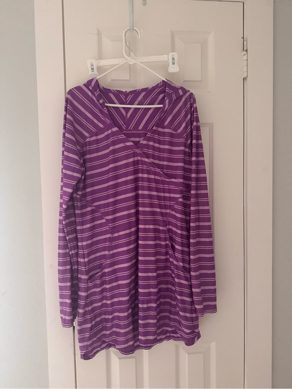 Athleta wicked Vader Purple Striped cover up